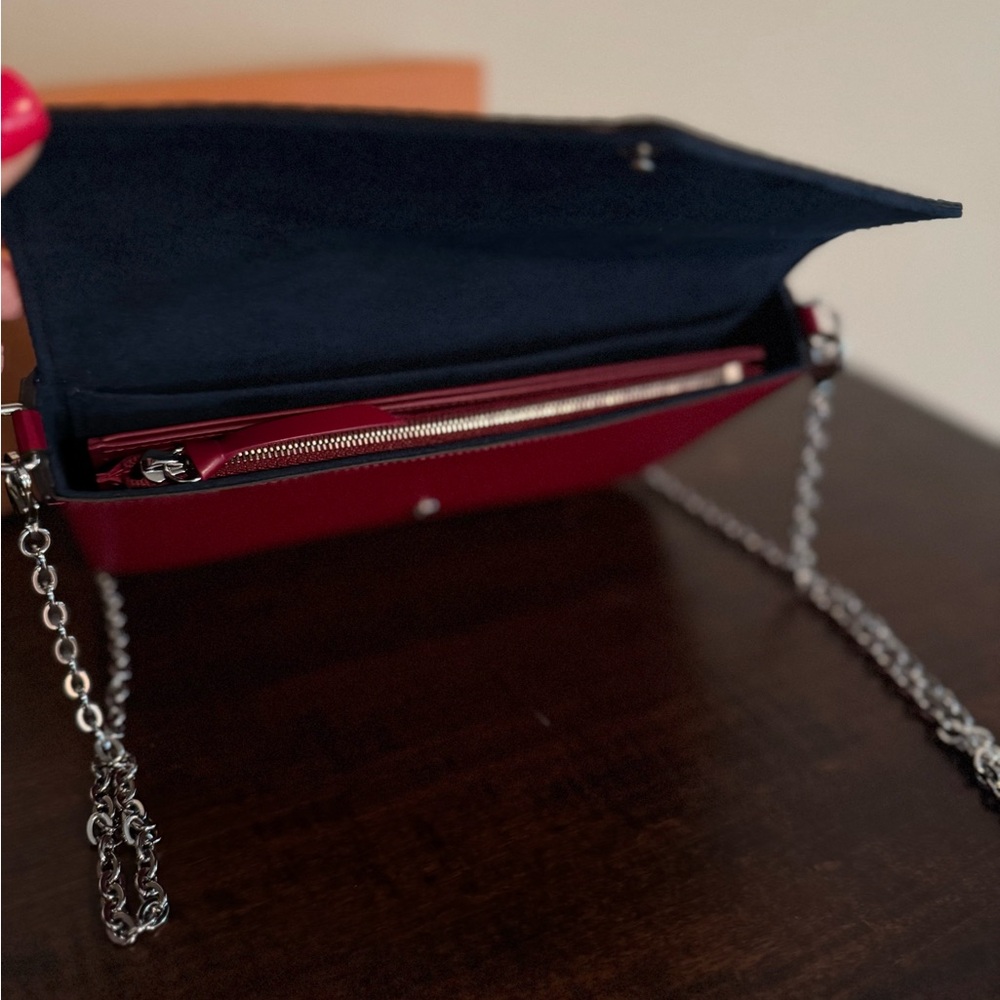 Louis Vuitton Felicie Pochette (Cherry Berry Epi Leather) - Picture 7 of 9